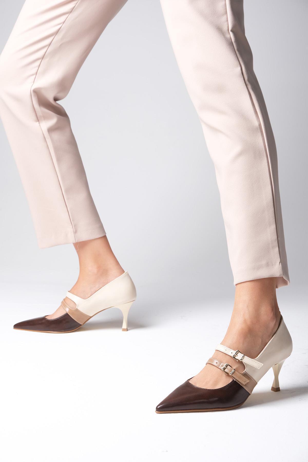 Amber Kahverengi Topuklu Ayakkabı