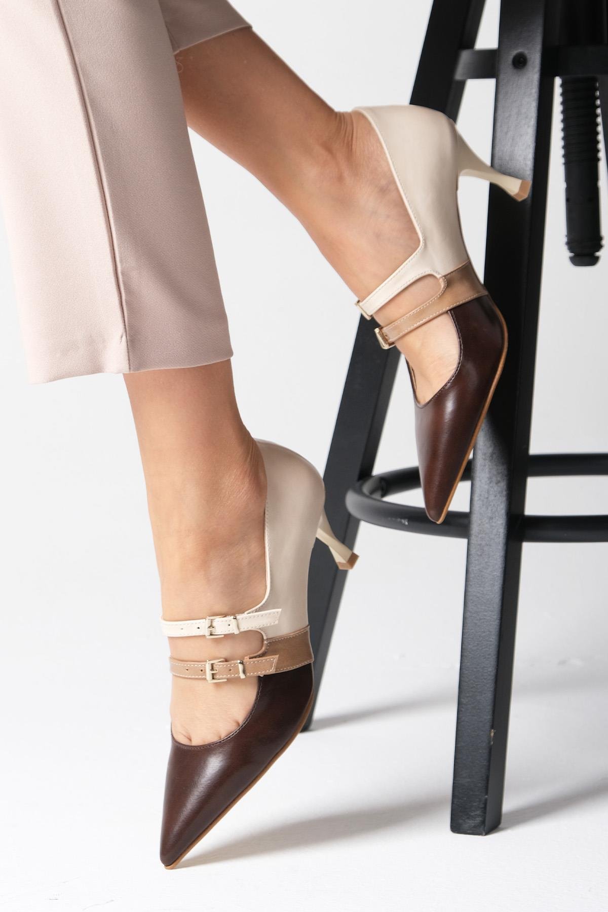 Amber Kahverengi Topuklu Ayakkabı