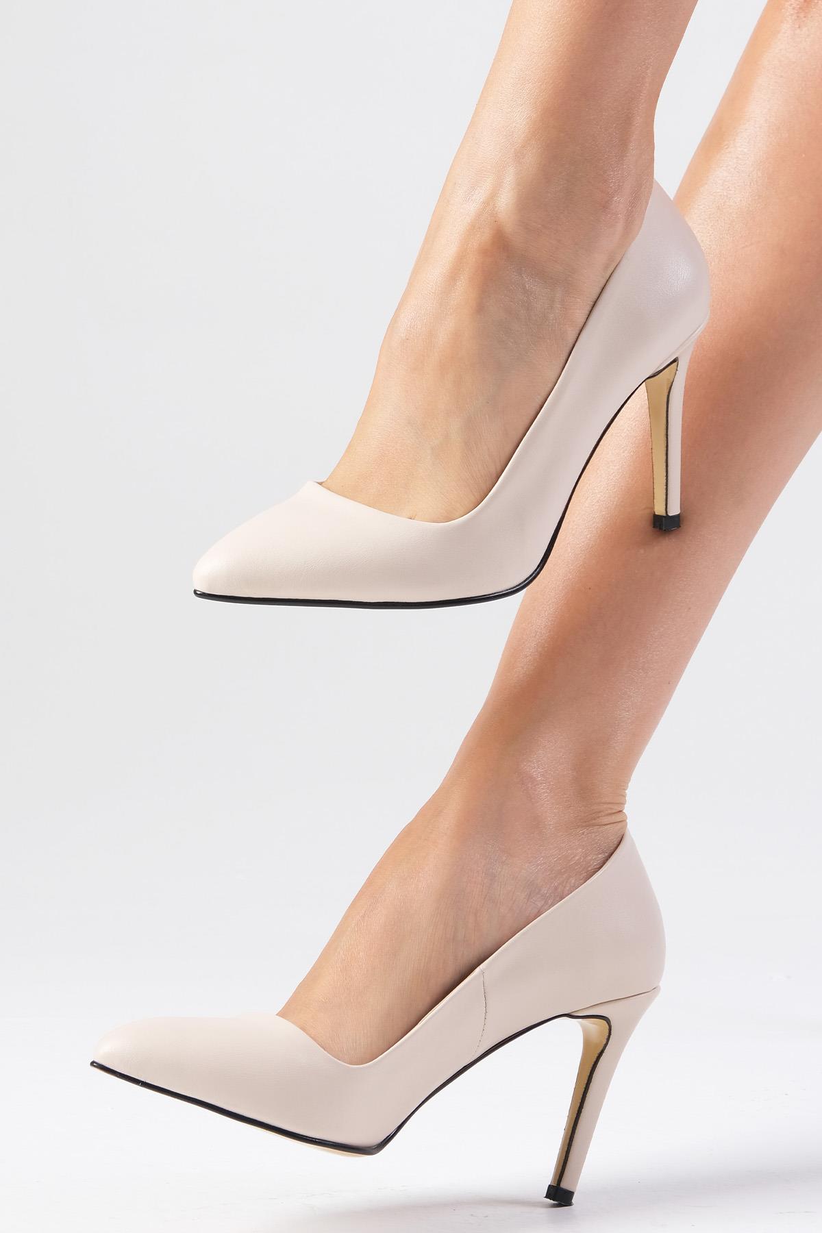 Basic Bej Renk Stiletto