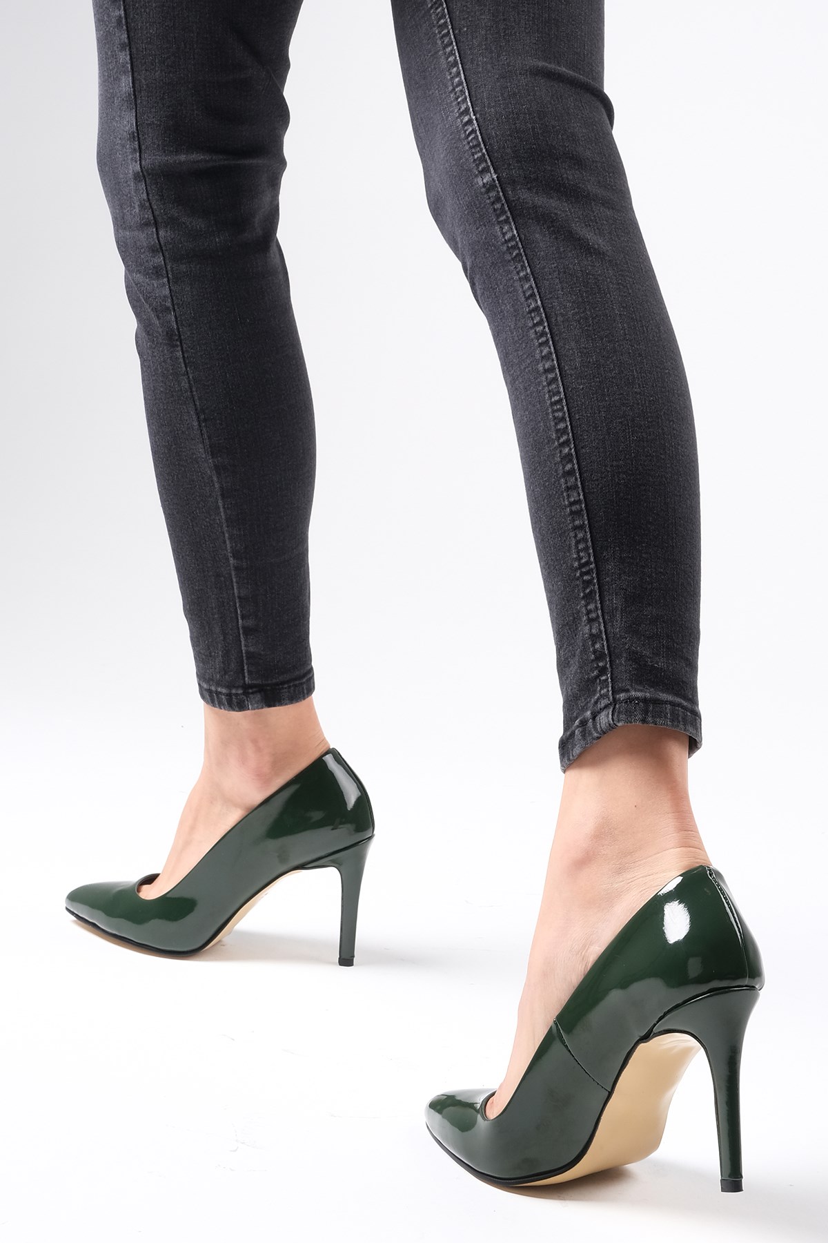 Basic Yeşil Renk Rugan Stiletto