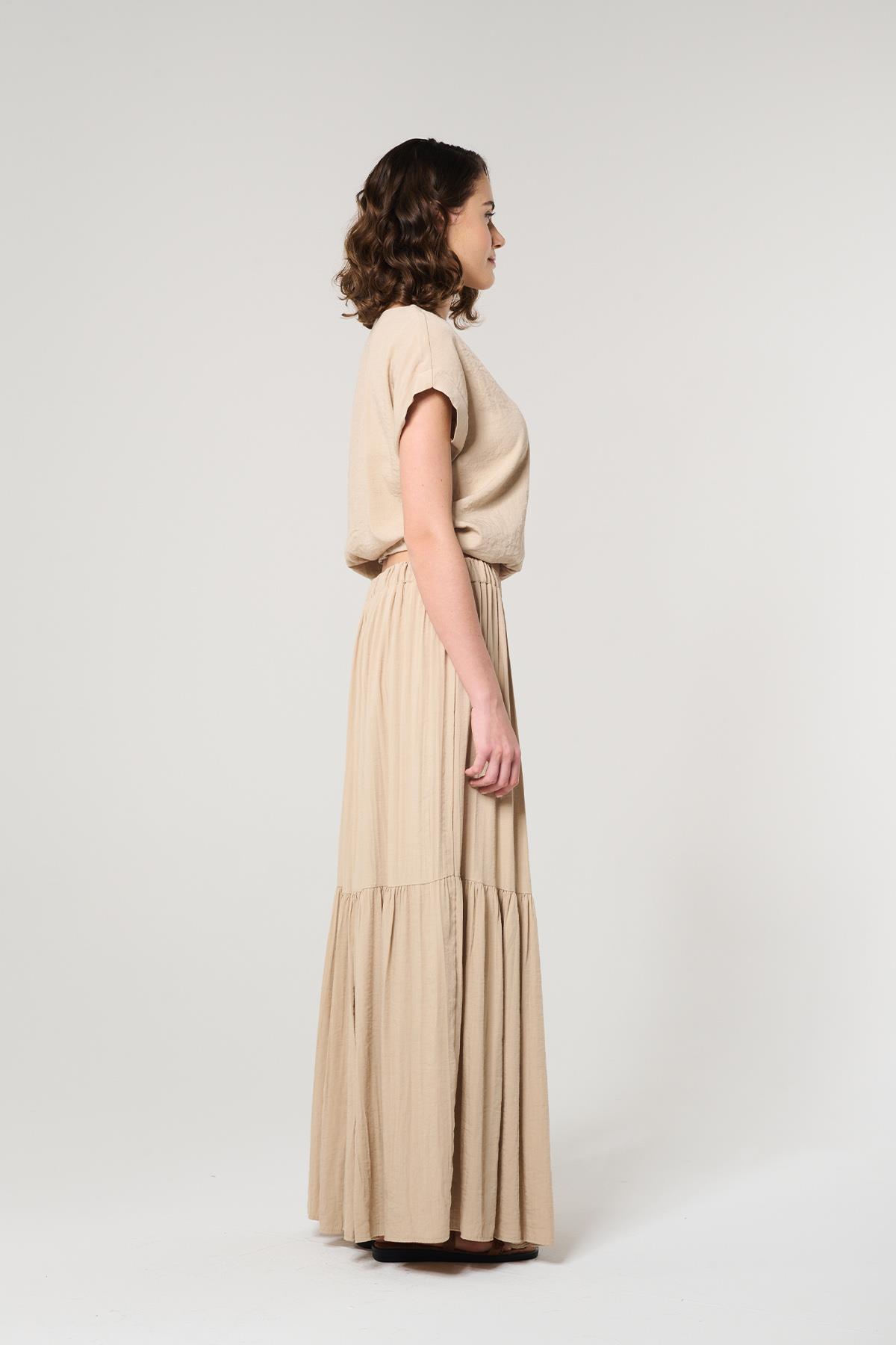 Buruşuk Görünümlü Bej Renk Maksi Etek