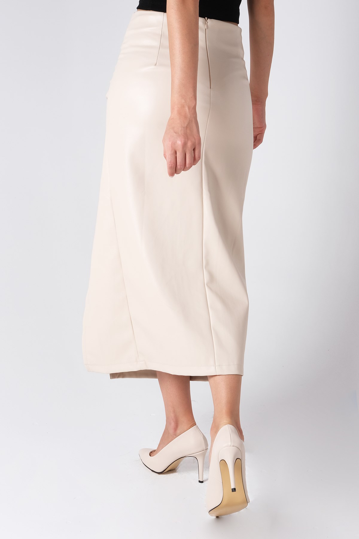 MIOROPA Bej Renk Deri Yırtmaçlı Etek