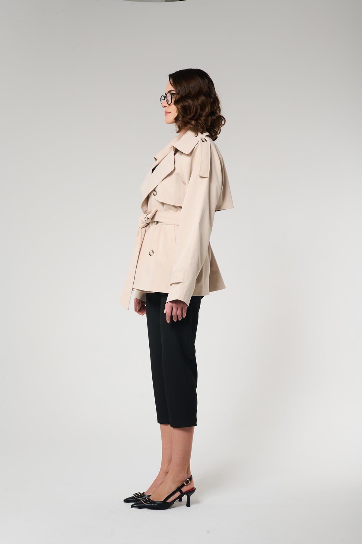 Bej Renk Trençkot