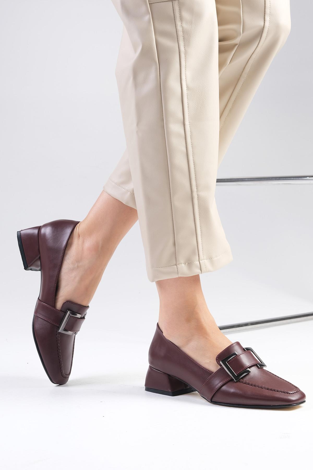 Betty Bordo Renk Topuklu Ayakkabı