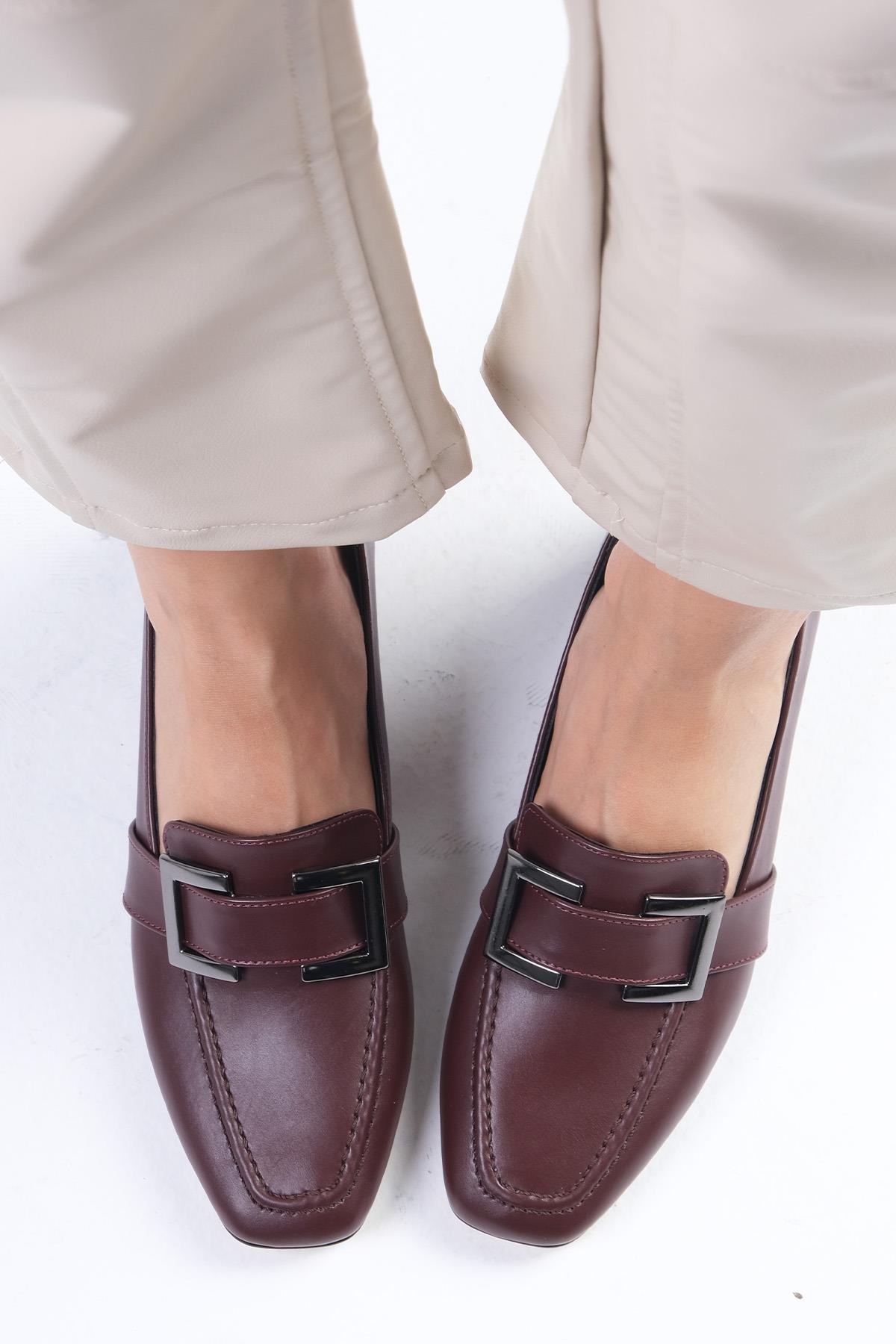 Betty Bordo Renk Topuklu Ayakkabı