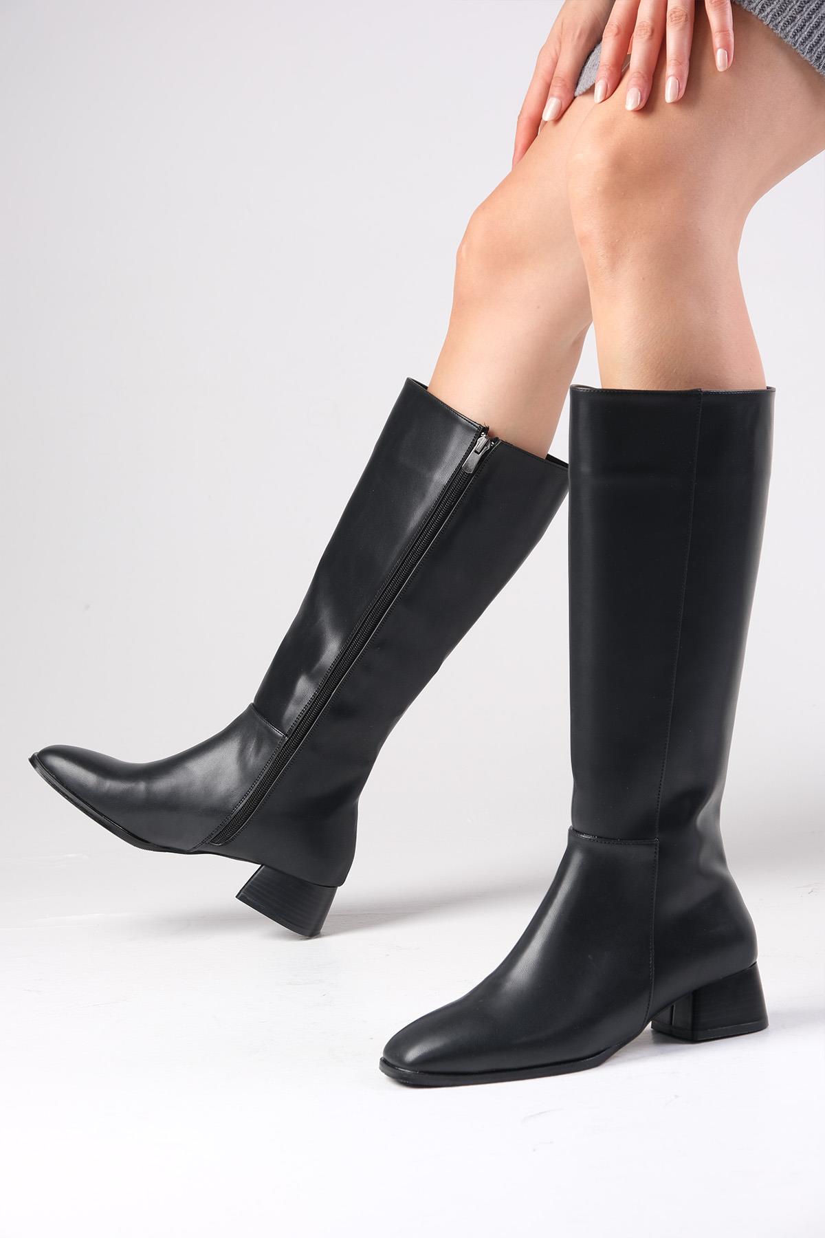 Briony Siyah Renk Küt Burun Fermuarlı Çizme