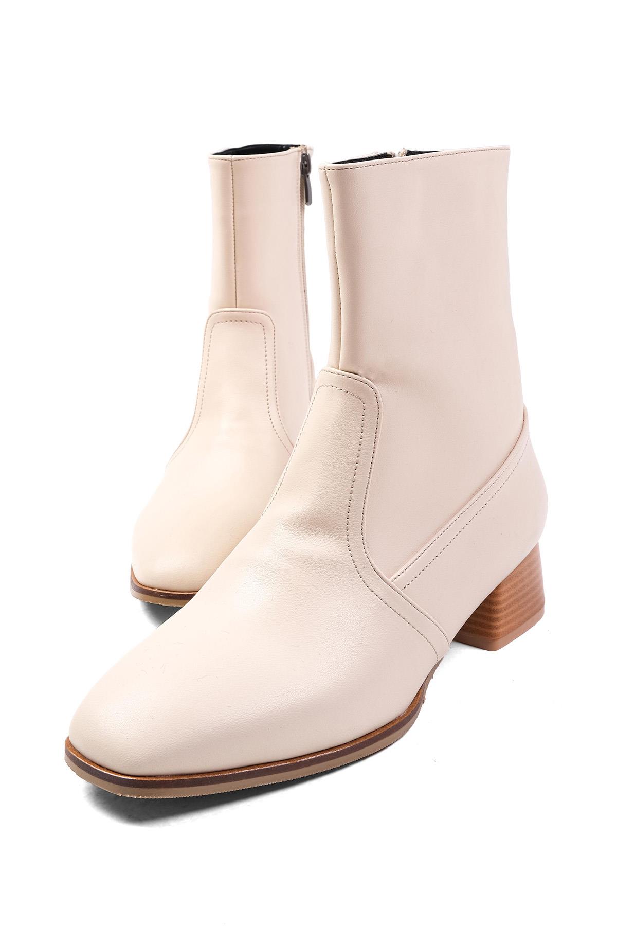 Callie Bej Renk Küt Burunlu Bot