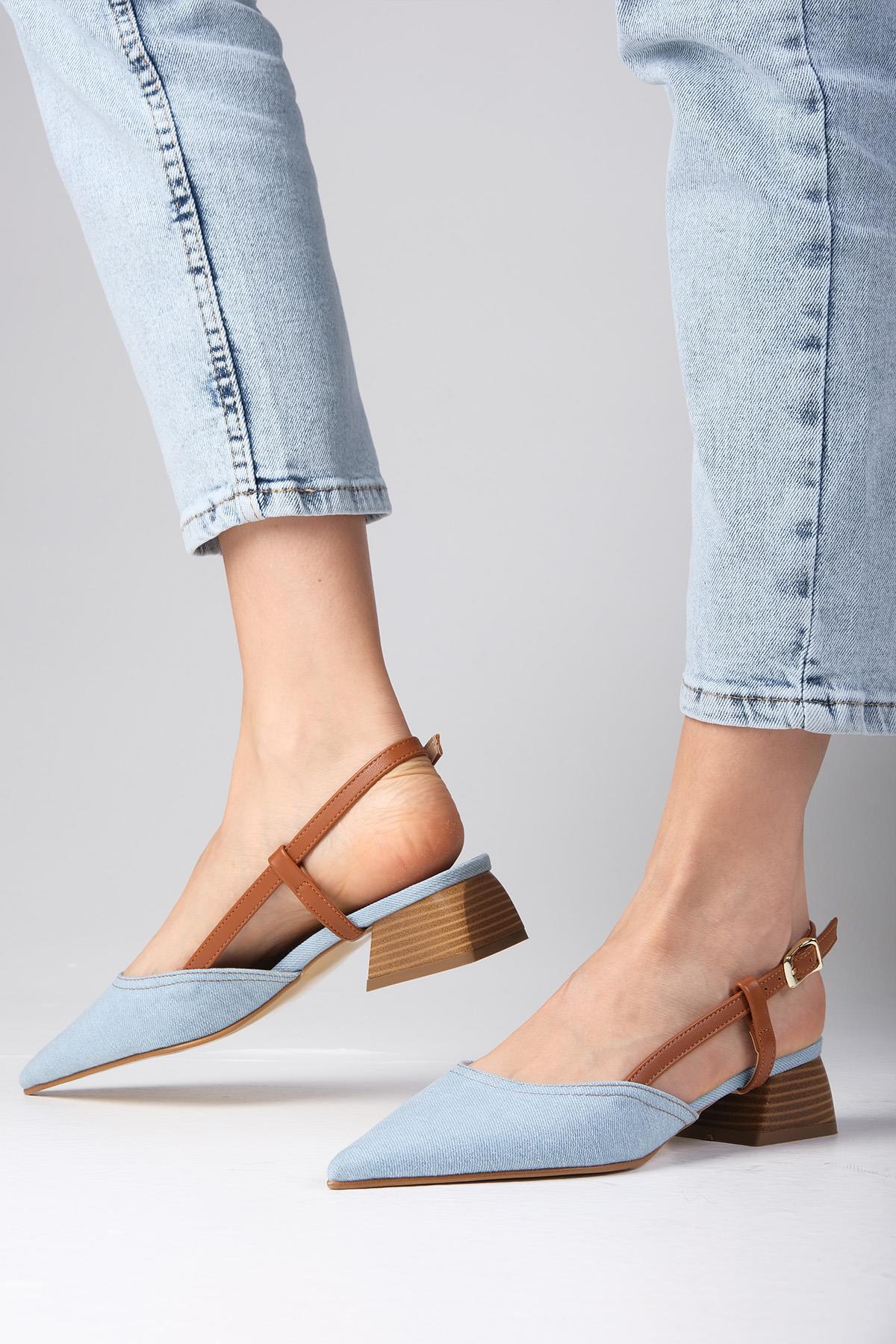Carly Mavi Renk Denim Kumaş Kısa Topuklu Ayakkabı