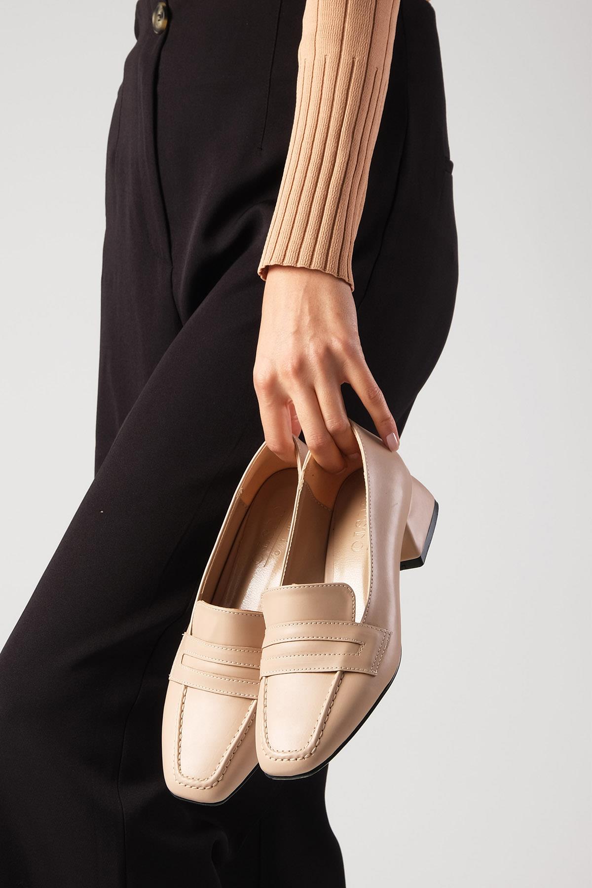 Cecille Ten Rengi Kısa Topuklu Ayakkabı