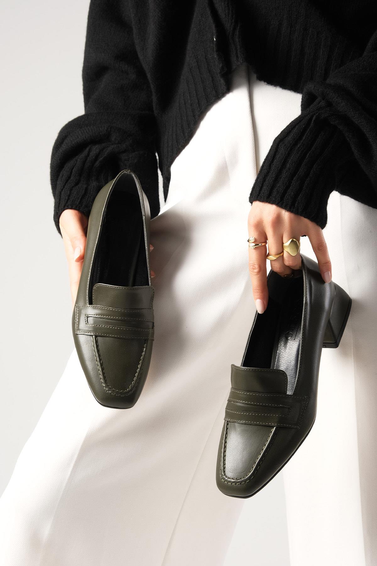 Cecille Yeşil Renk Kısa Topuklu Ayakkabı