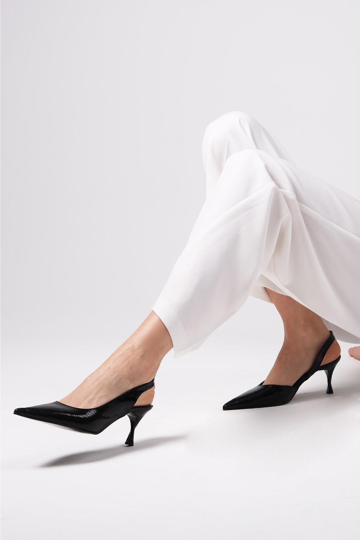 Clarice Siyah Renk Topuklu Ayakkabı