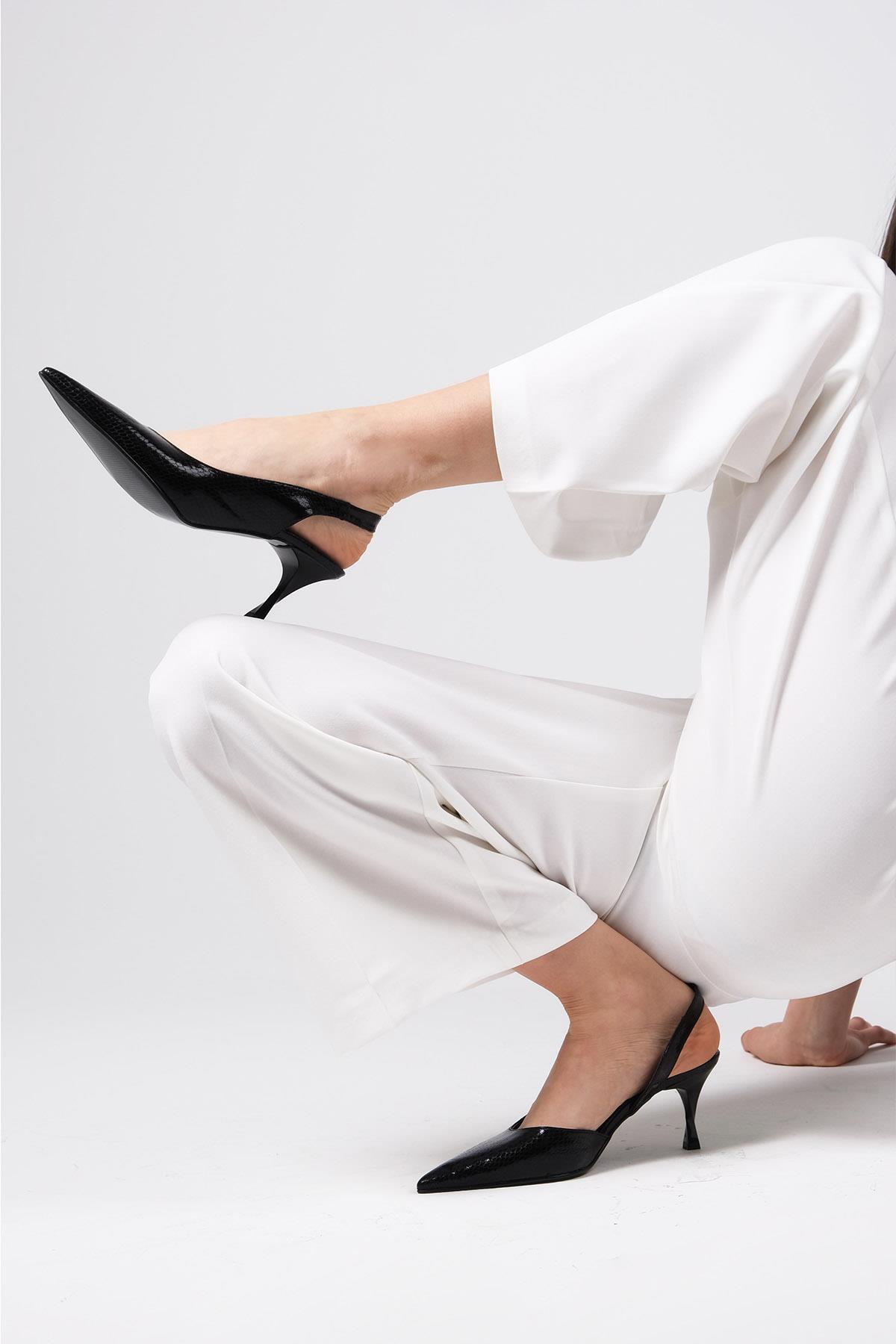 Clarice Siyah Renk Topuklu Ayakkabı