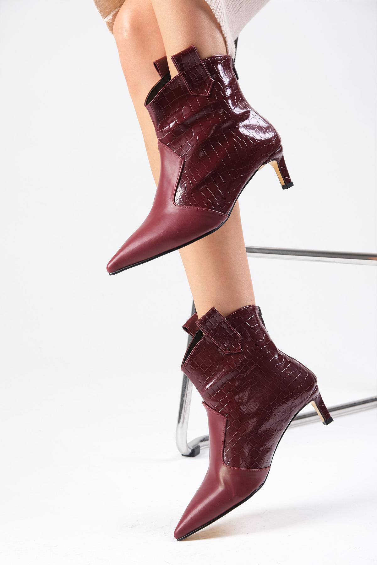 Coralie Bordo Renk Kısa Topuklu Bot
