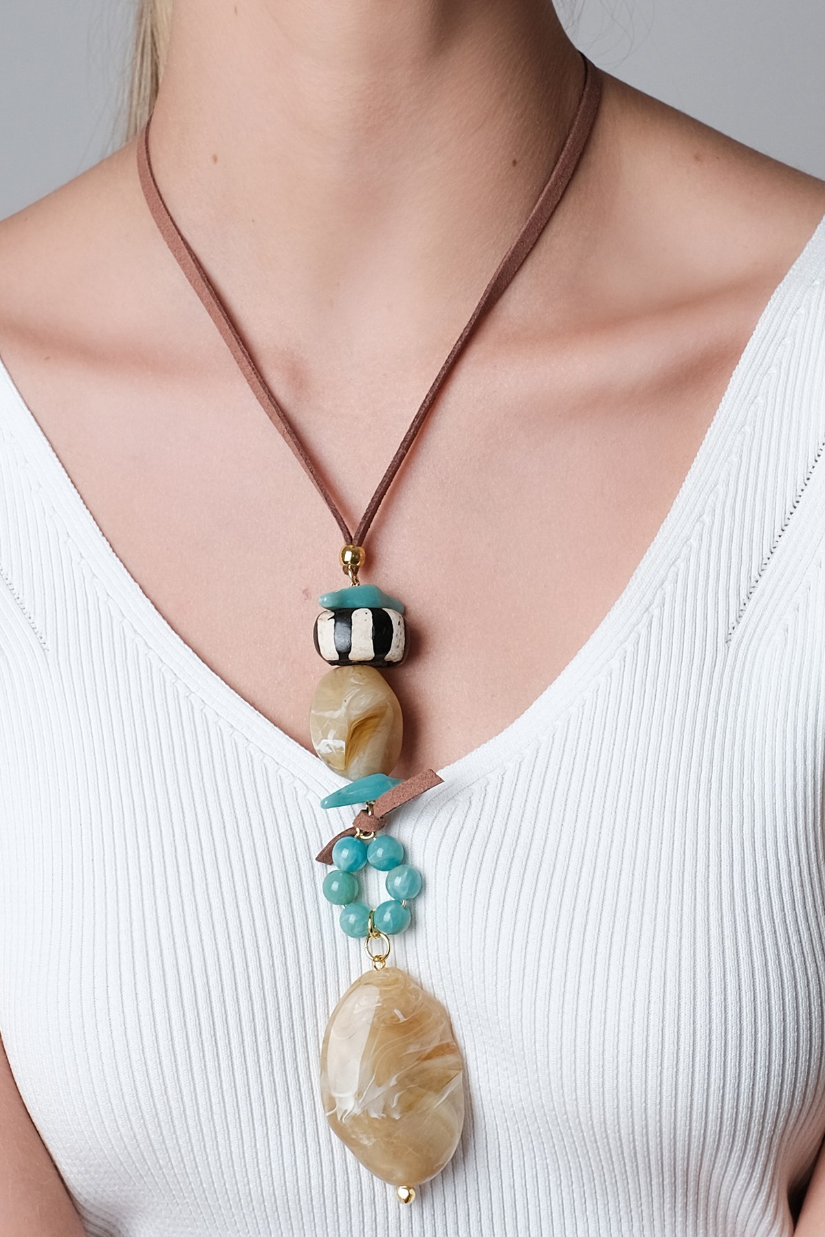 Doğal Taşlı Kolye