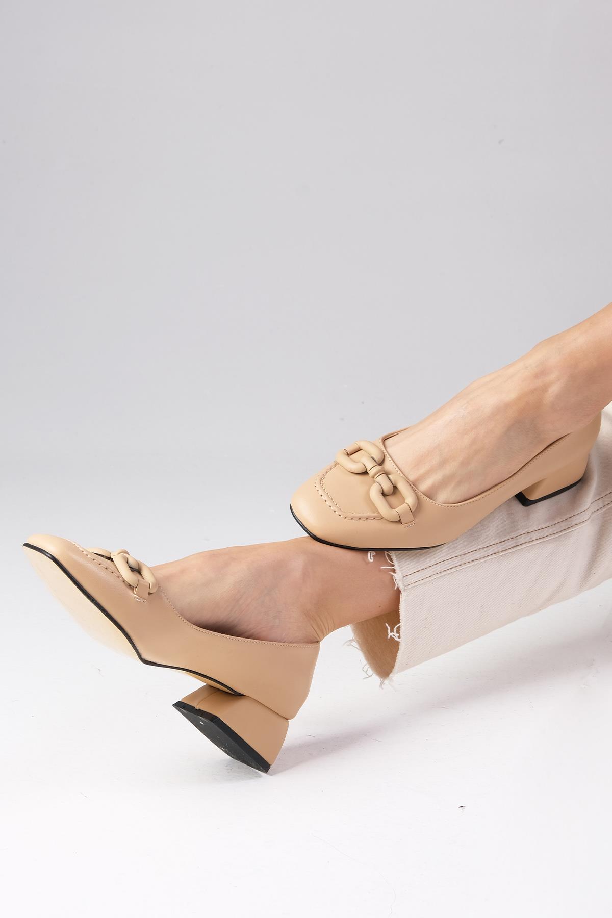 Dolly Ten Rengi Kısa Topuklu Ayakkabı