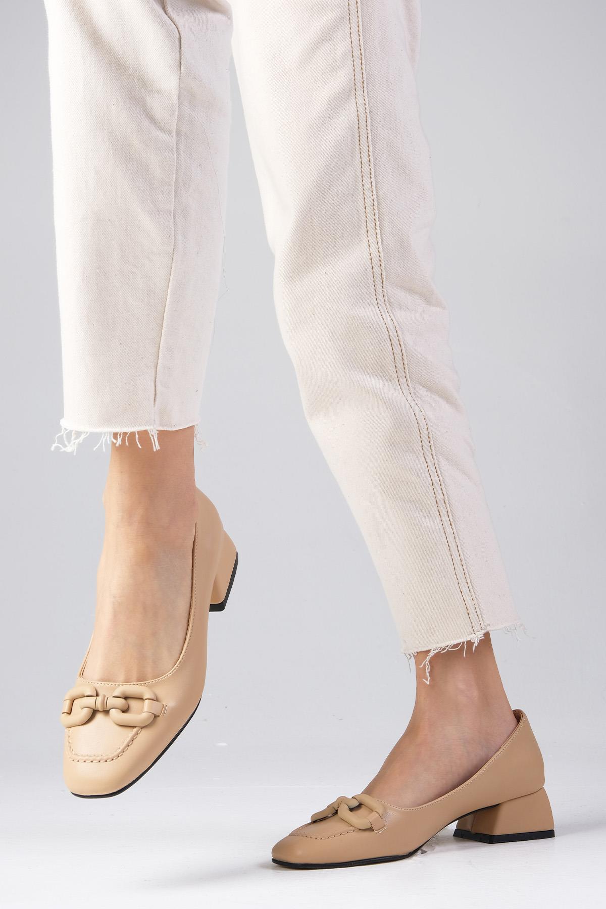 Dolly Ten Rengi Kısa Topuklu Ayakkabı