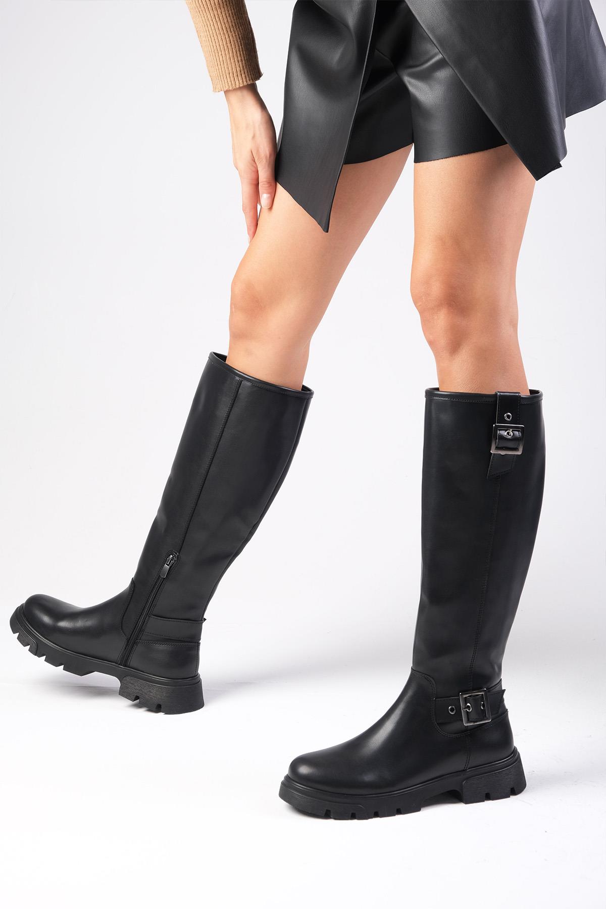 Edith Siyah Renk Kalın Tabanlı Çizme