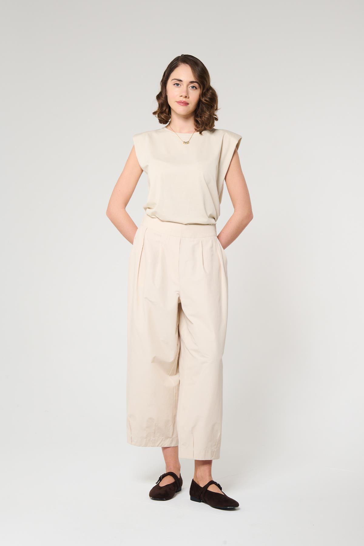 Ekru Renk Crop Pantolon