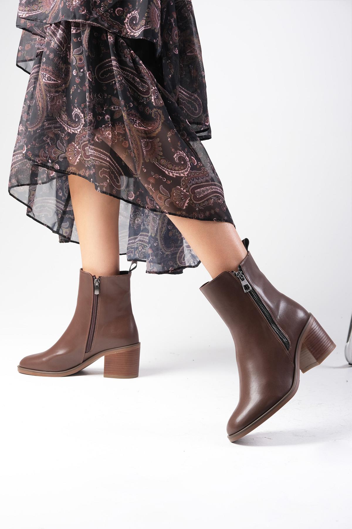 Francine Kahverengi Kalın Topuklu Fermuarlı Bot