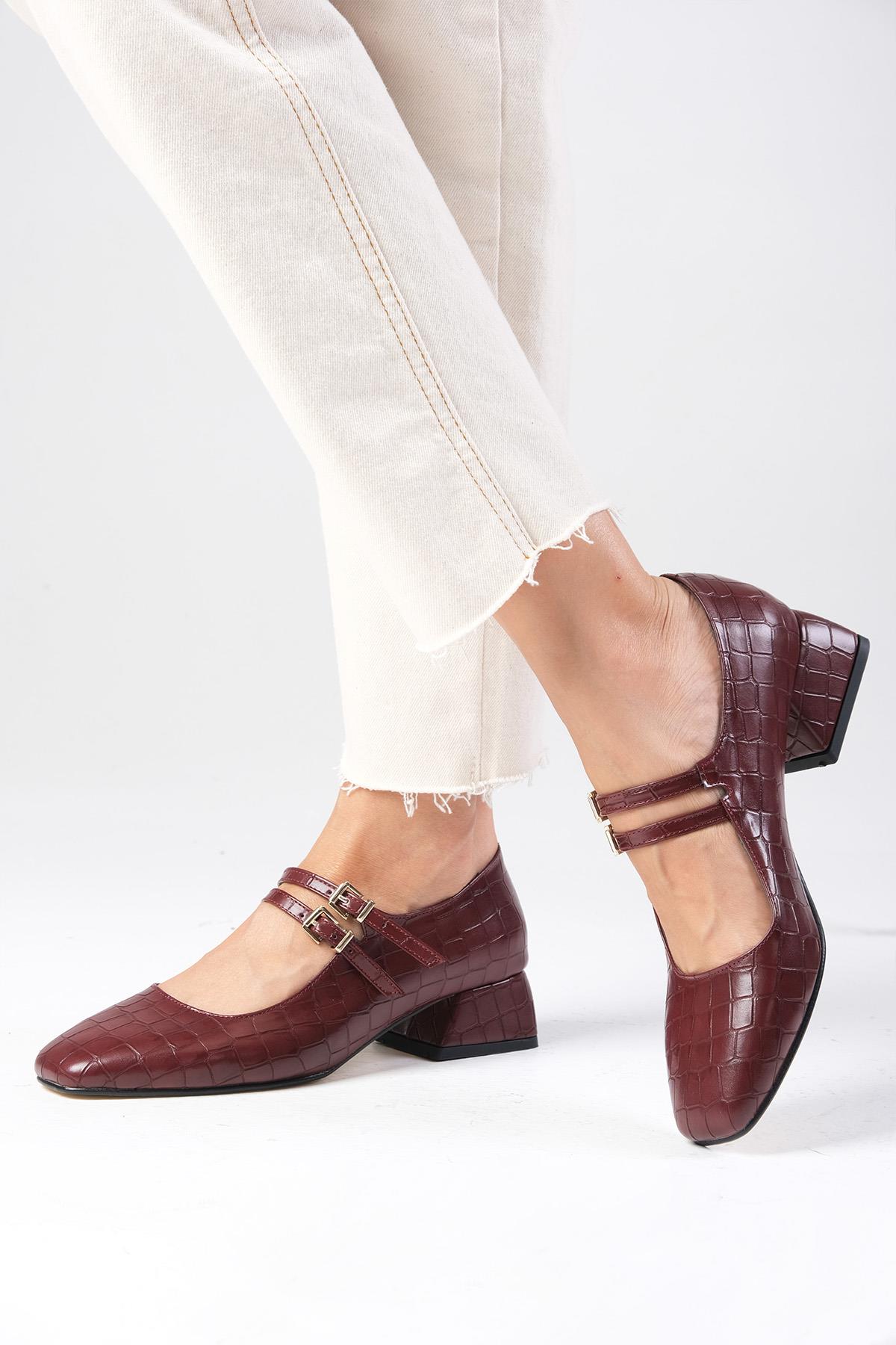 Giorgia Bordo Renk Kısa Topuklu Ayakkabı