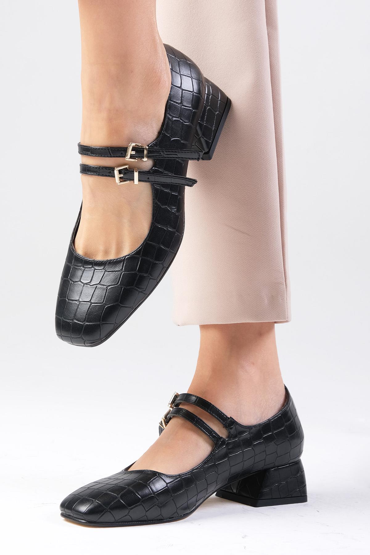 Giorgia Siyah Renk Kısa Topuklu Ayakkabı