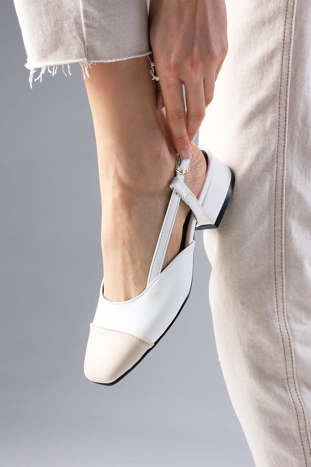 Hilda Beyaz Renk Kısa Topuklu Ayakkabı