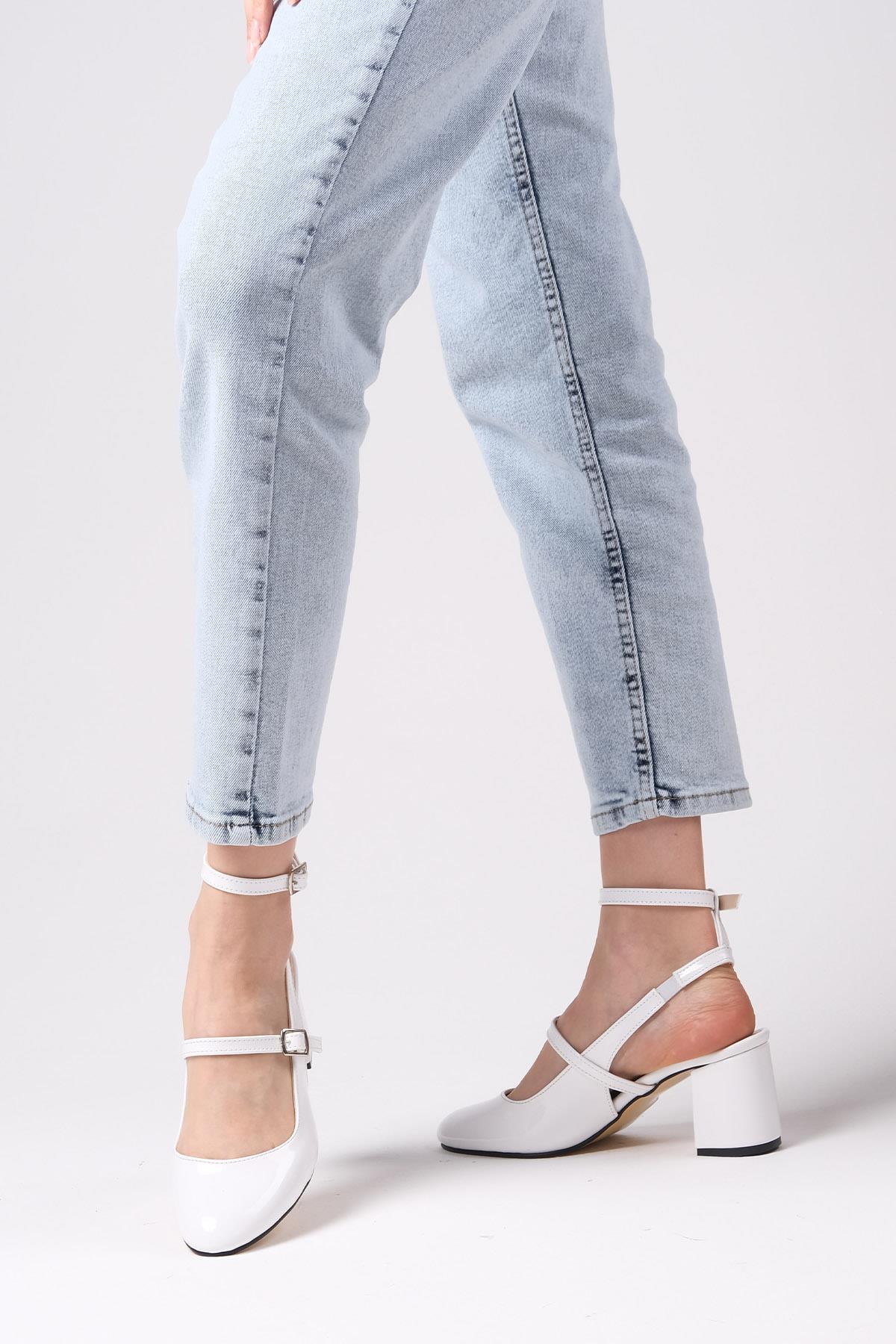 Inessa Beyaz Renk Topuklu Ayakkabı