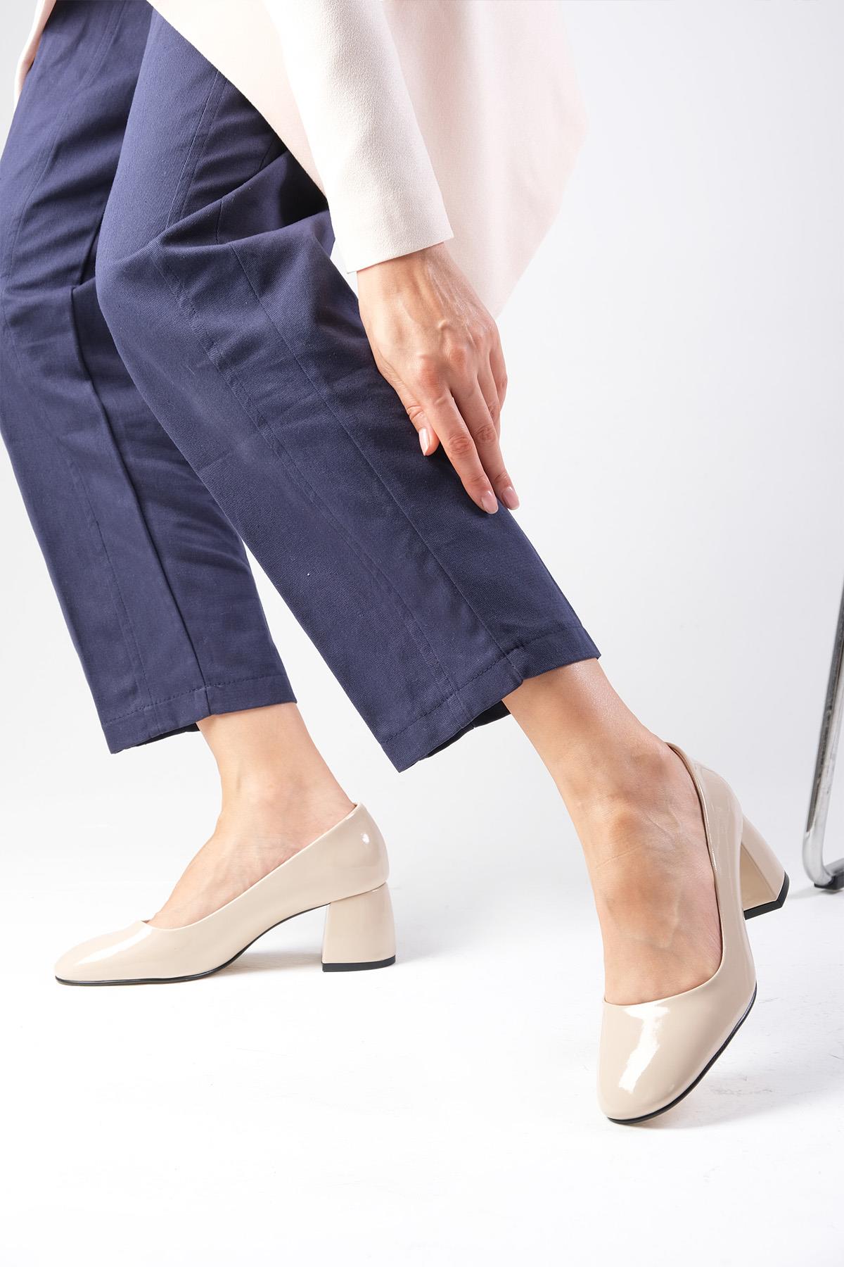 Jade Ten Rengi Rugan Topuklu Ayakkabı