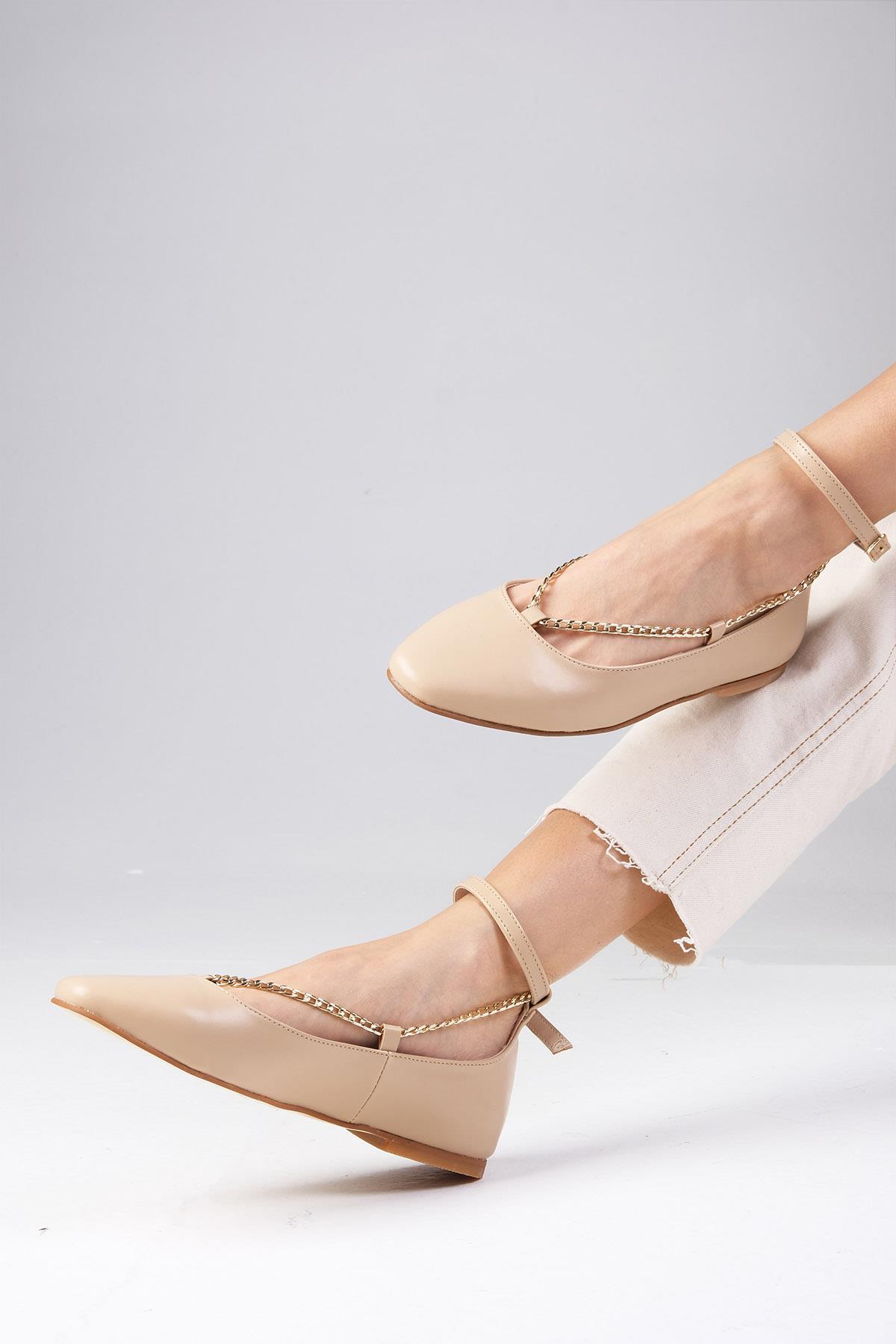 Jennifer Ten Rengi Zincirli Babet