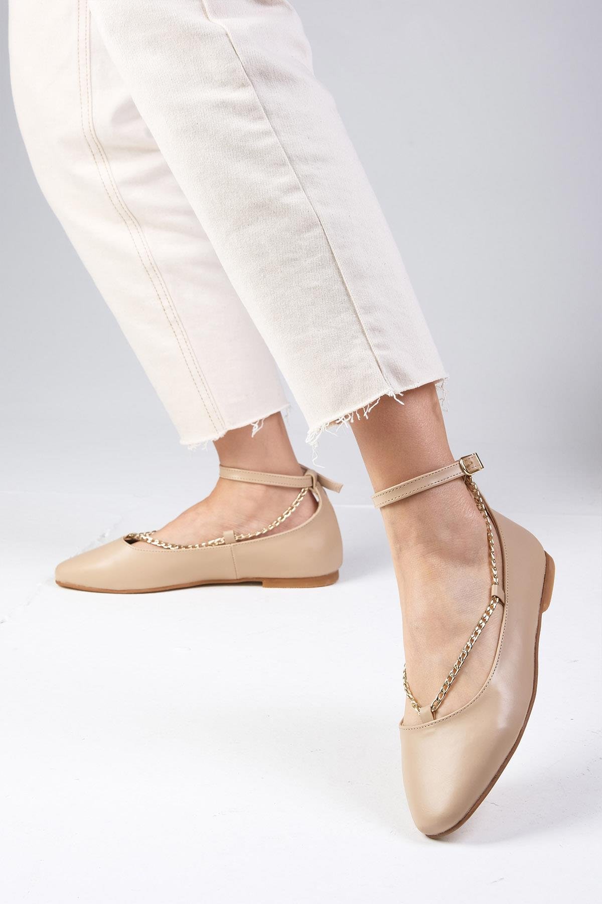 Jennifer Ten Rengi Zincirli Babet