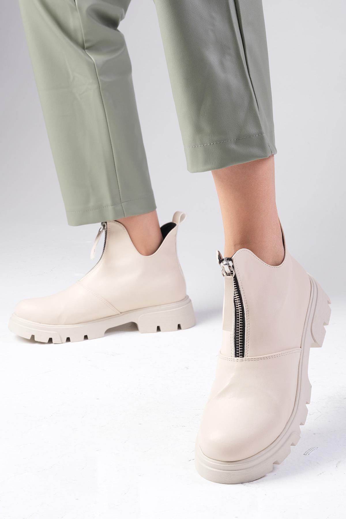 Jill Bej Renk Kalın Tabanlı Bot