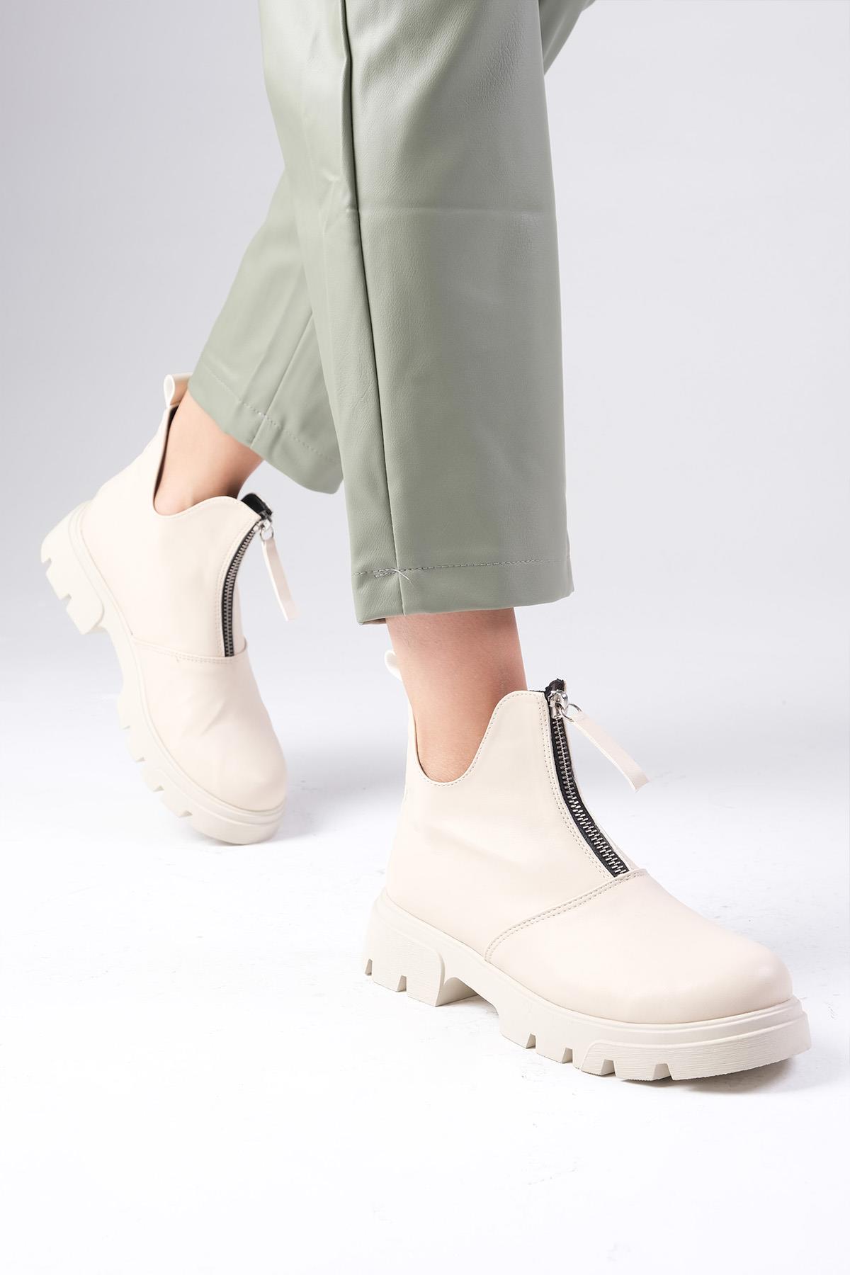 Jill Bej Renk Kalın Tabanlı Bot