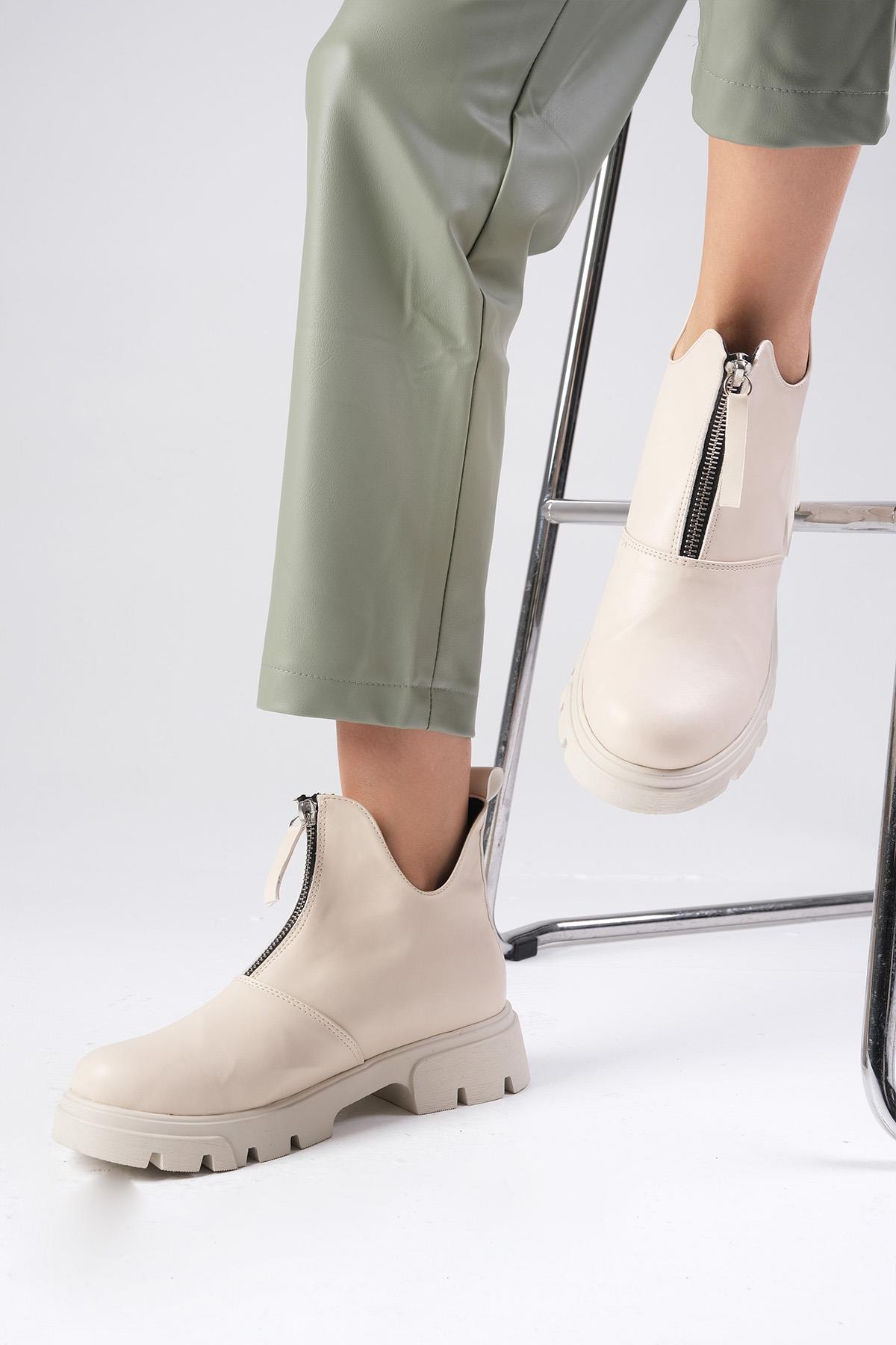 Jill Bej Renk Kalın Tabanlı Bot