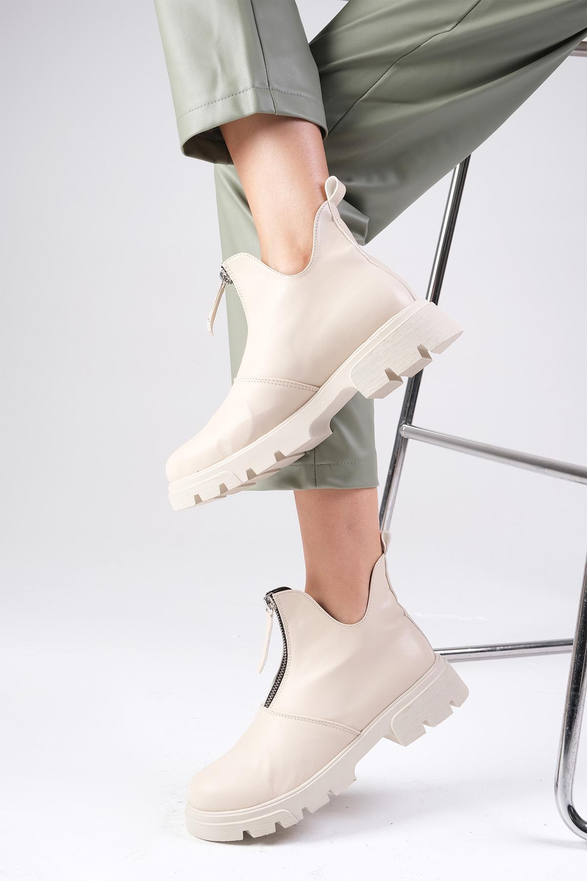 Jill Bej Renk Kalın Tabanlı Bot