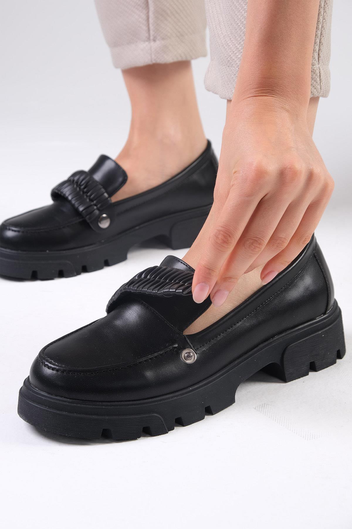 Judi Siyah Renk Kalın Tabanlı Oxford Ayakkabı