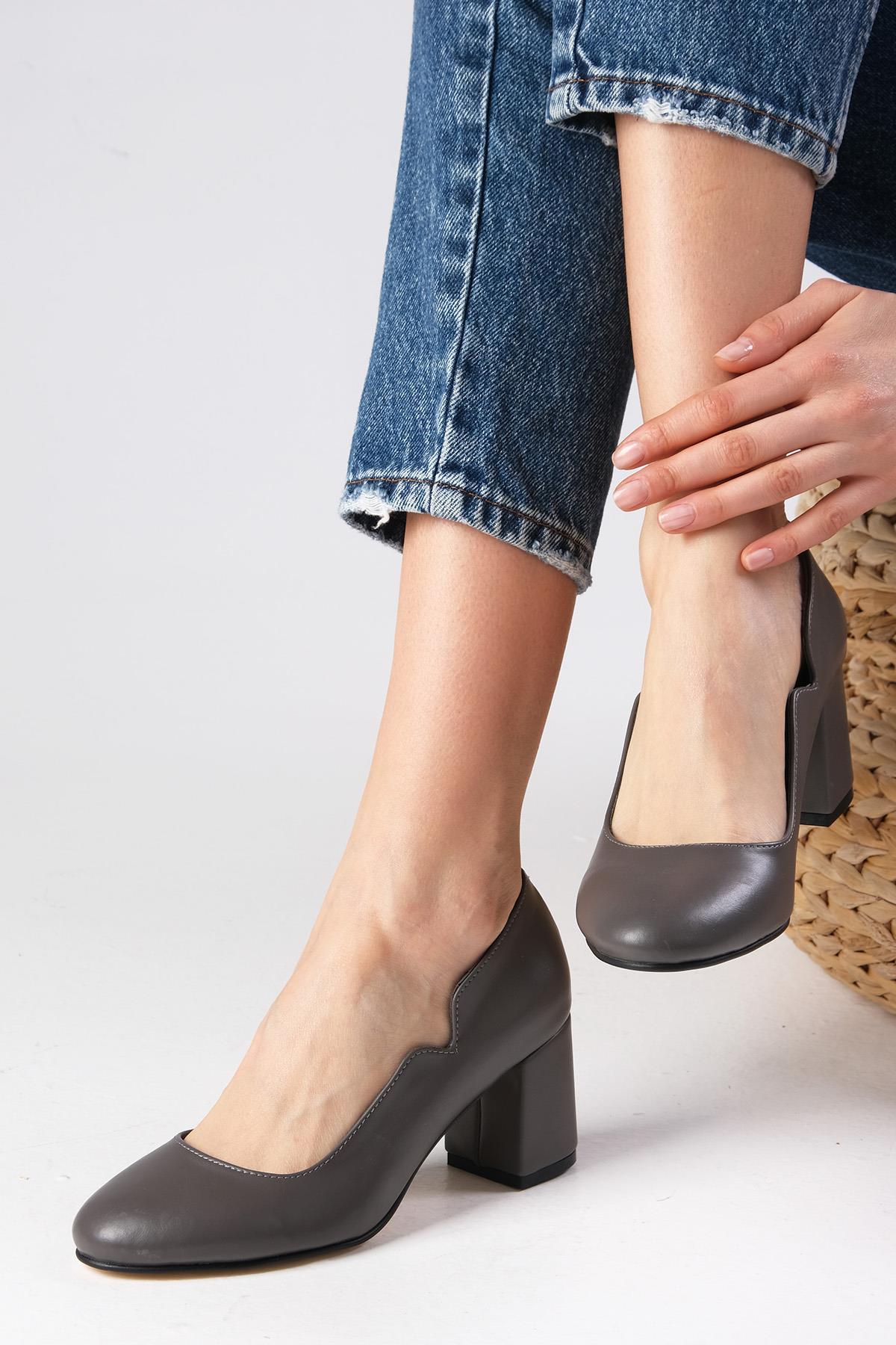 Keira Gri Renk Topuklu Ayakkabı
