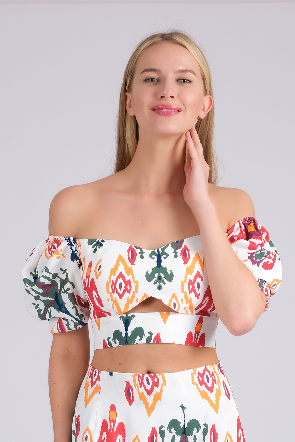 MIOROPA Kırmızı Renk Desenli Balon Kol Kadın Bluz