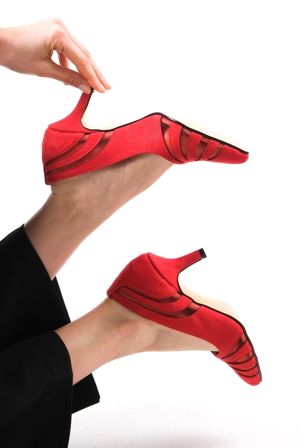 Liana Kırmızı Renk Kısa Topuklu Ayakkabı