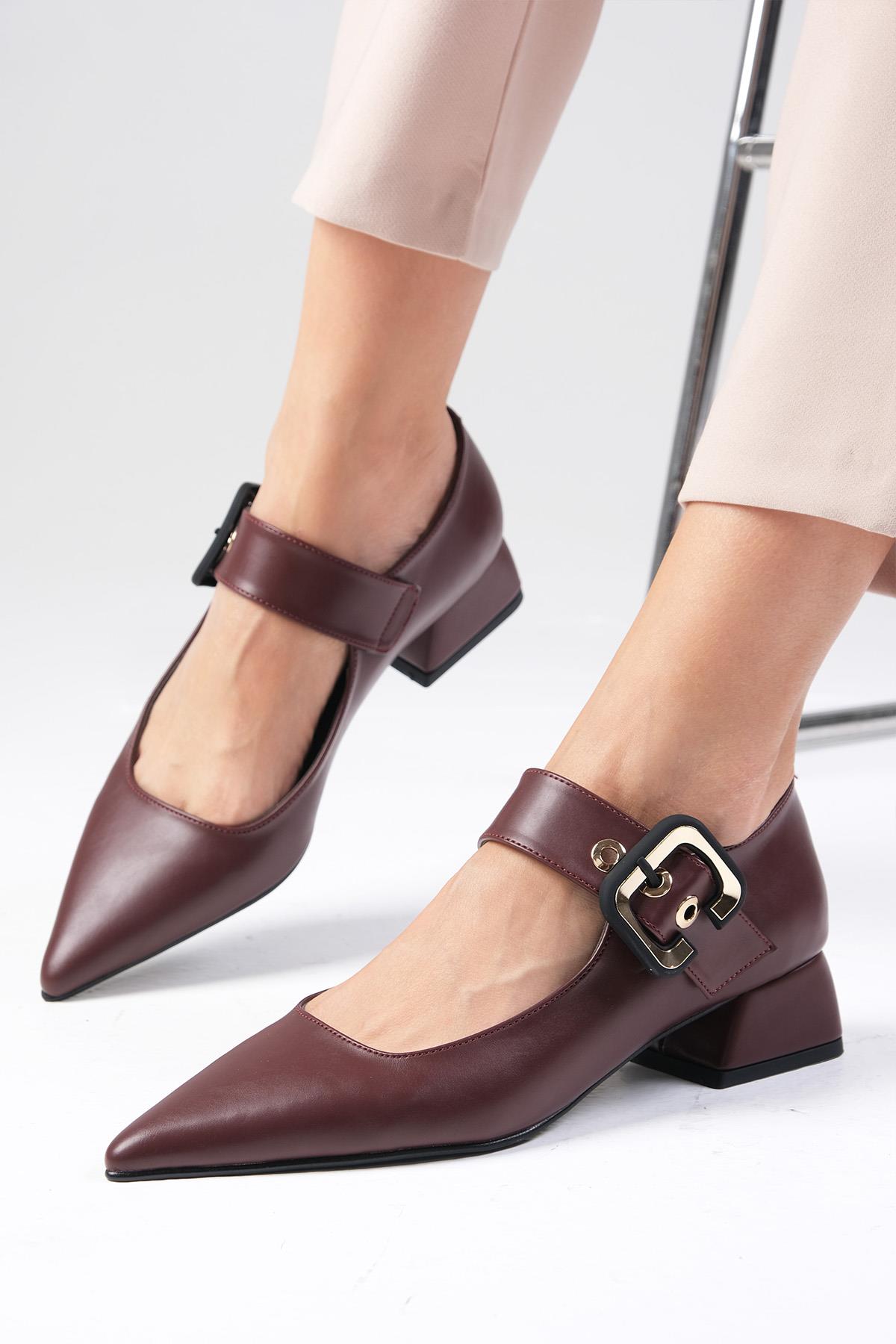 Lilou Bordo Renk Kısa Topuklu Ayakkabı