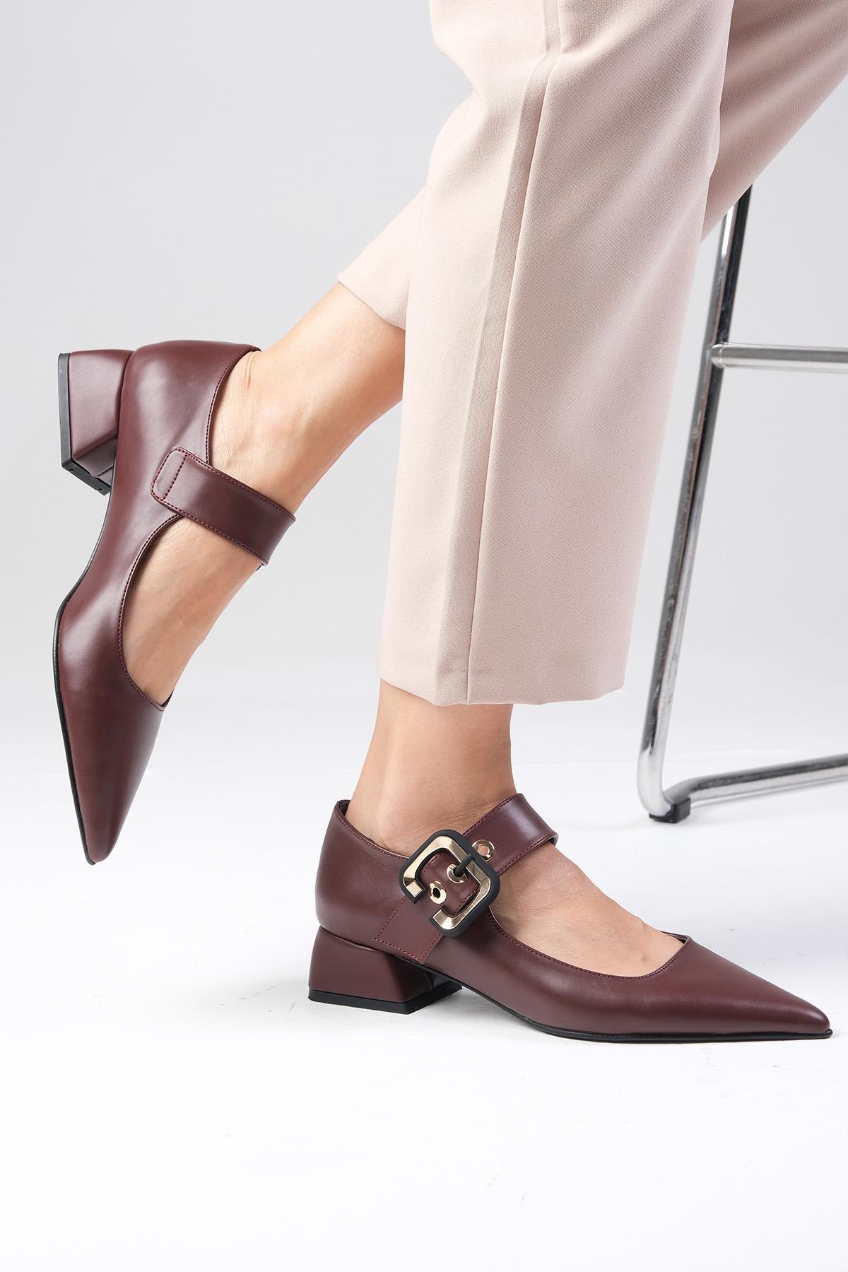 Lilou Bordo Renk Kısa Topuklu Ayakkabı