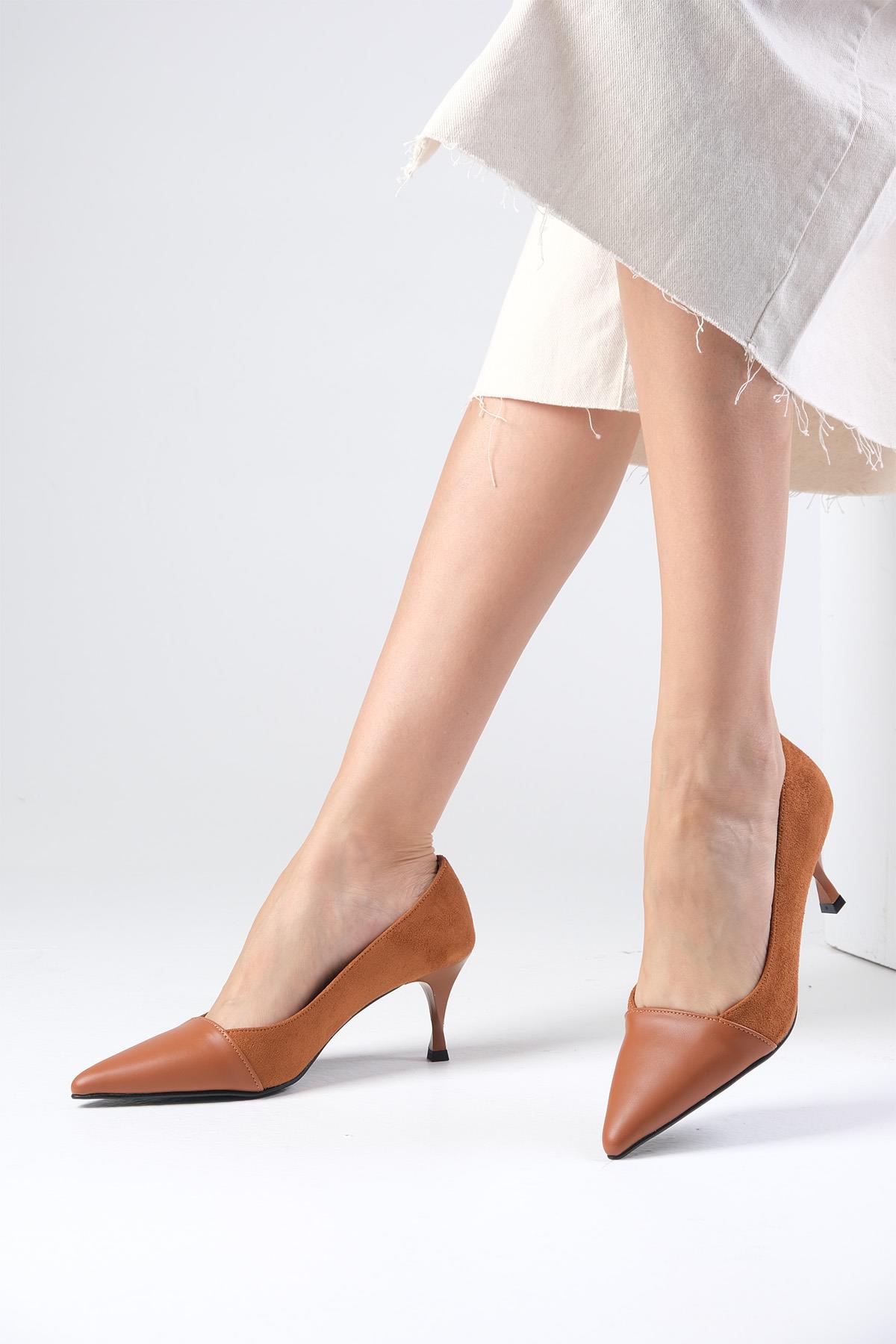 Lina Taba Renk Süet Topuklu Ayakkabı