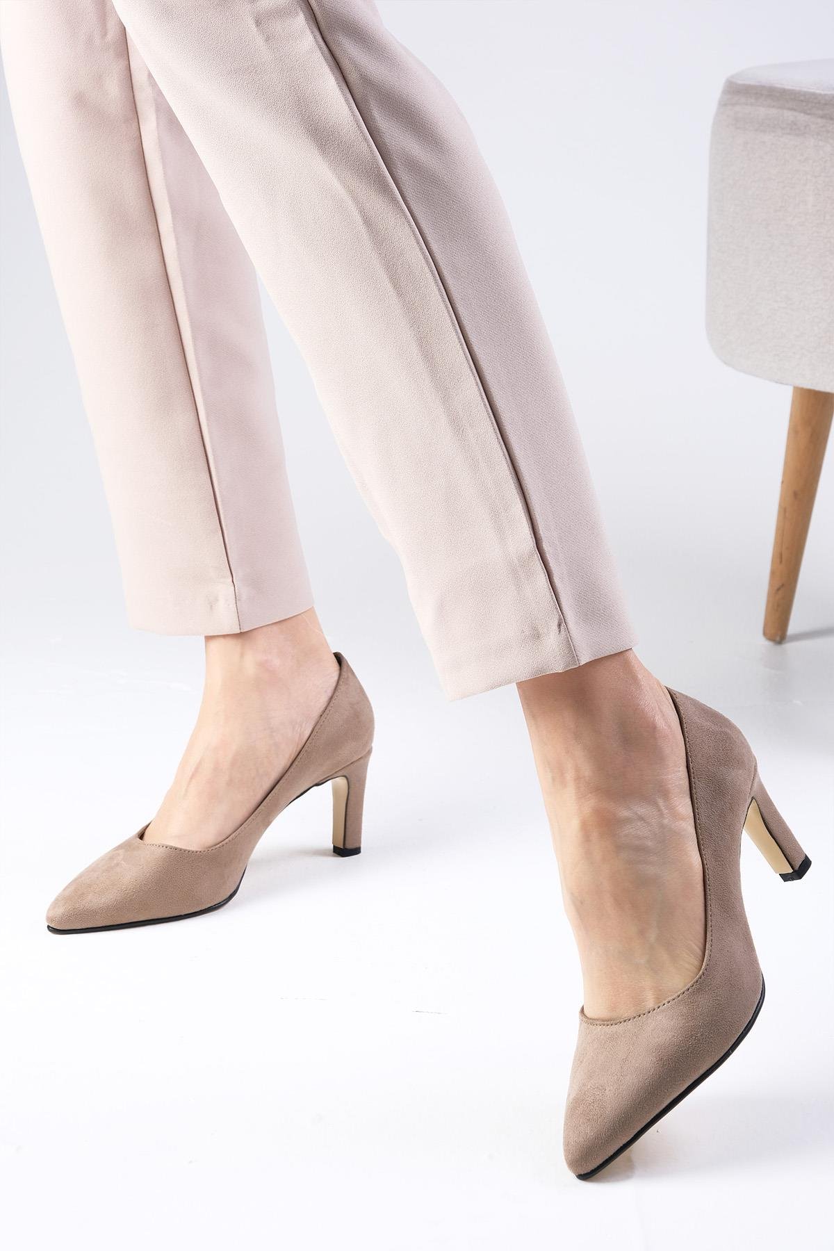 Lita Vizon Renk Süet Topuklu Ayakkabı