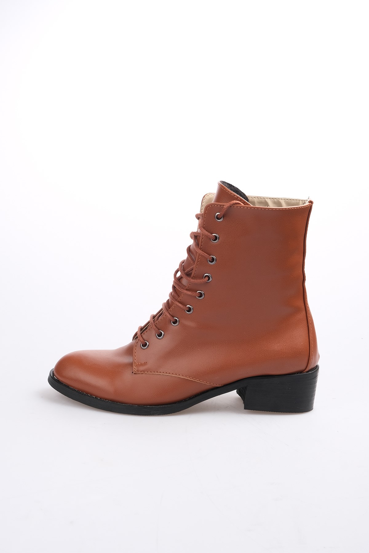 Lori Taba Renk Bağcıklı Bot