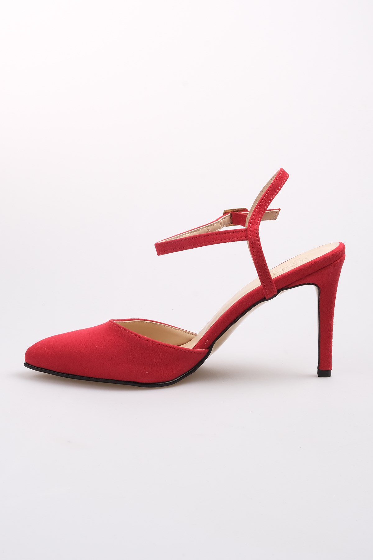 Lucia Kırmızı Renk Bilek Bantlı Topuklu Ayakkabı