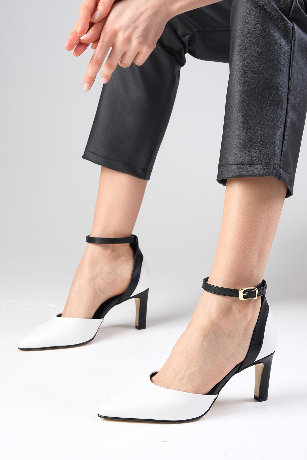 Luna Beyaz Renk Topuklu Ayakkabı