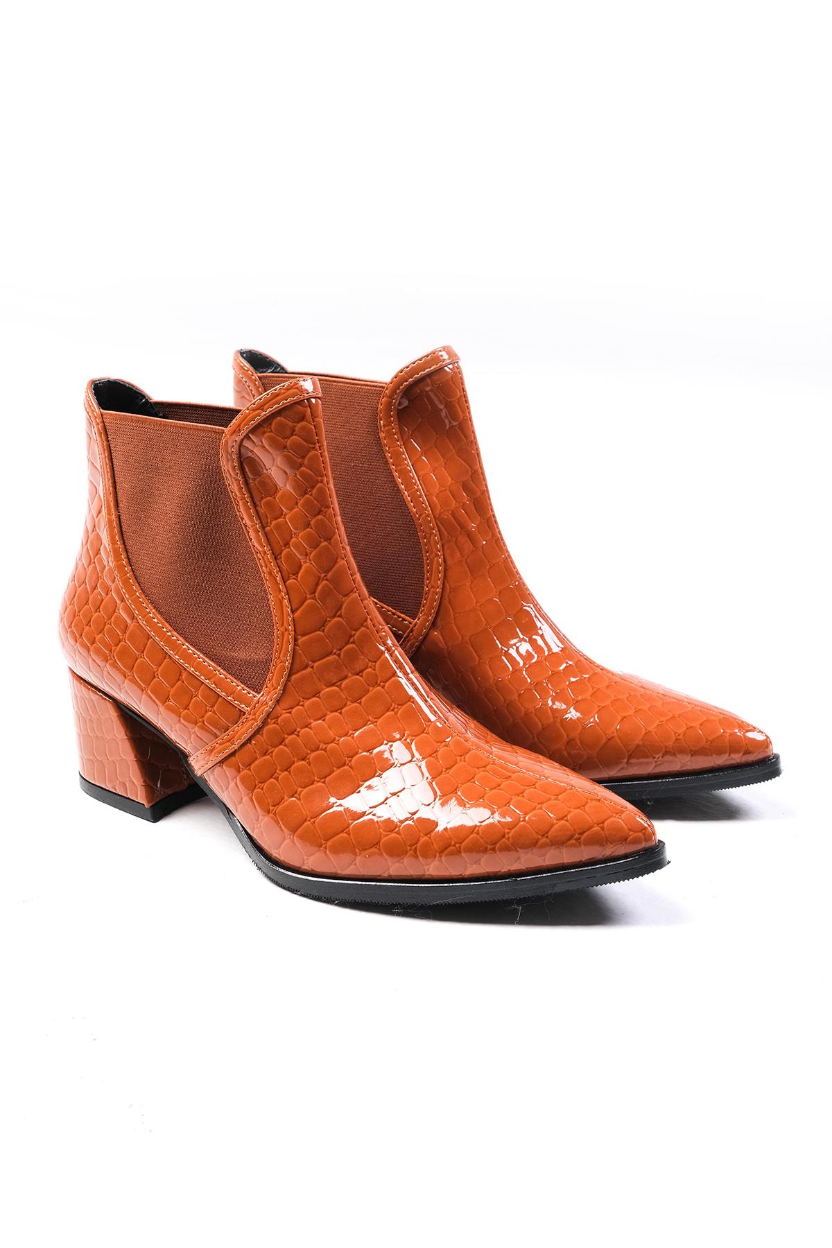 Maggie Taba Renk Krokodil Desenli Bot