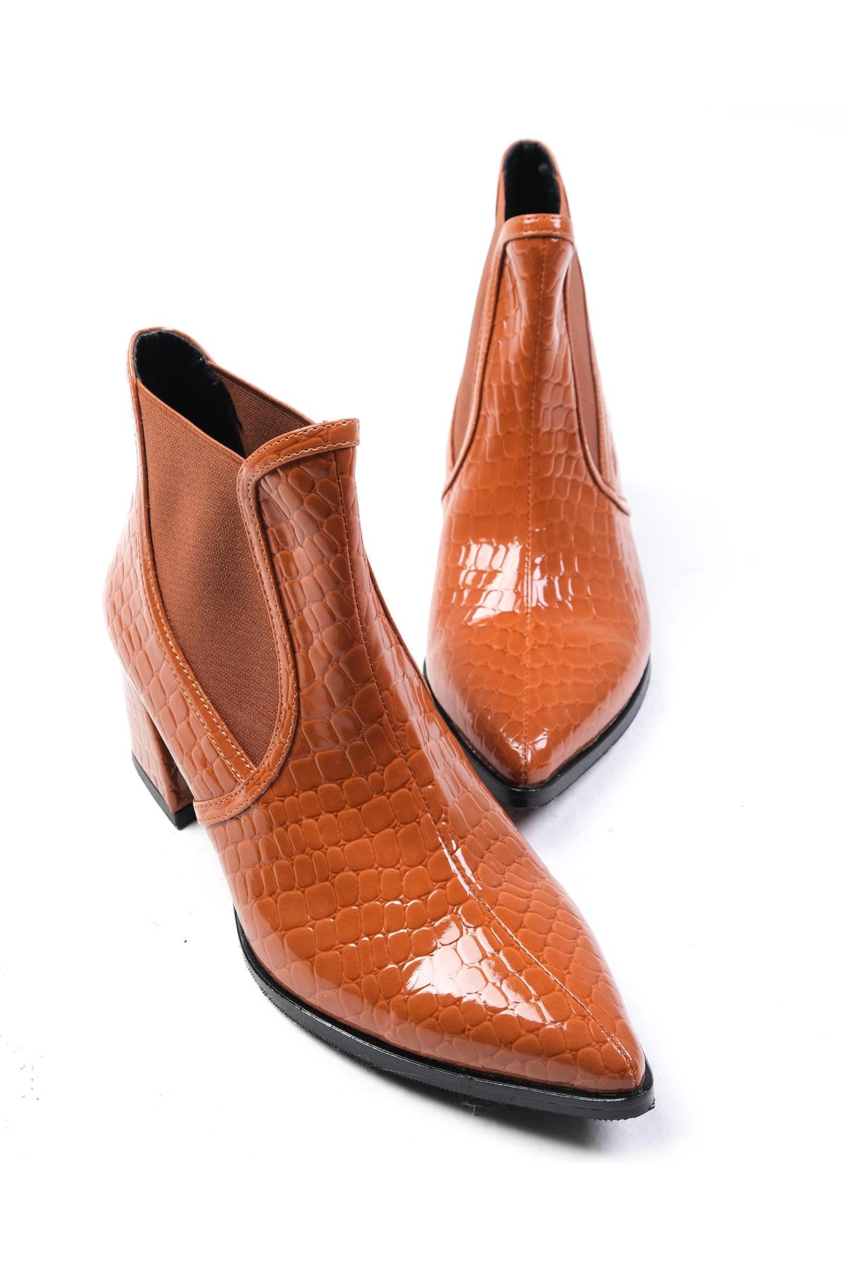 Maggie Taba Renk Krokodil Desenli Bot