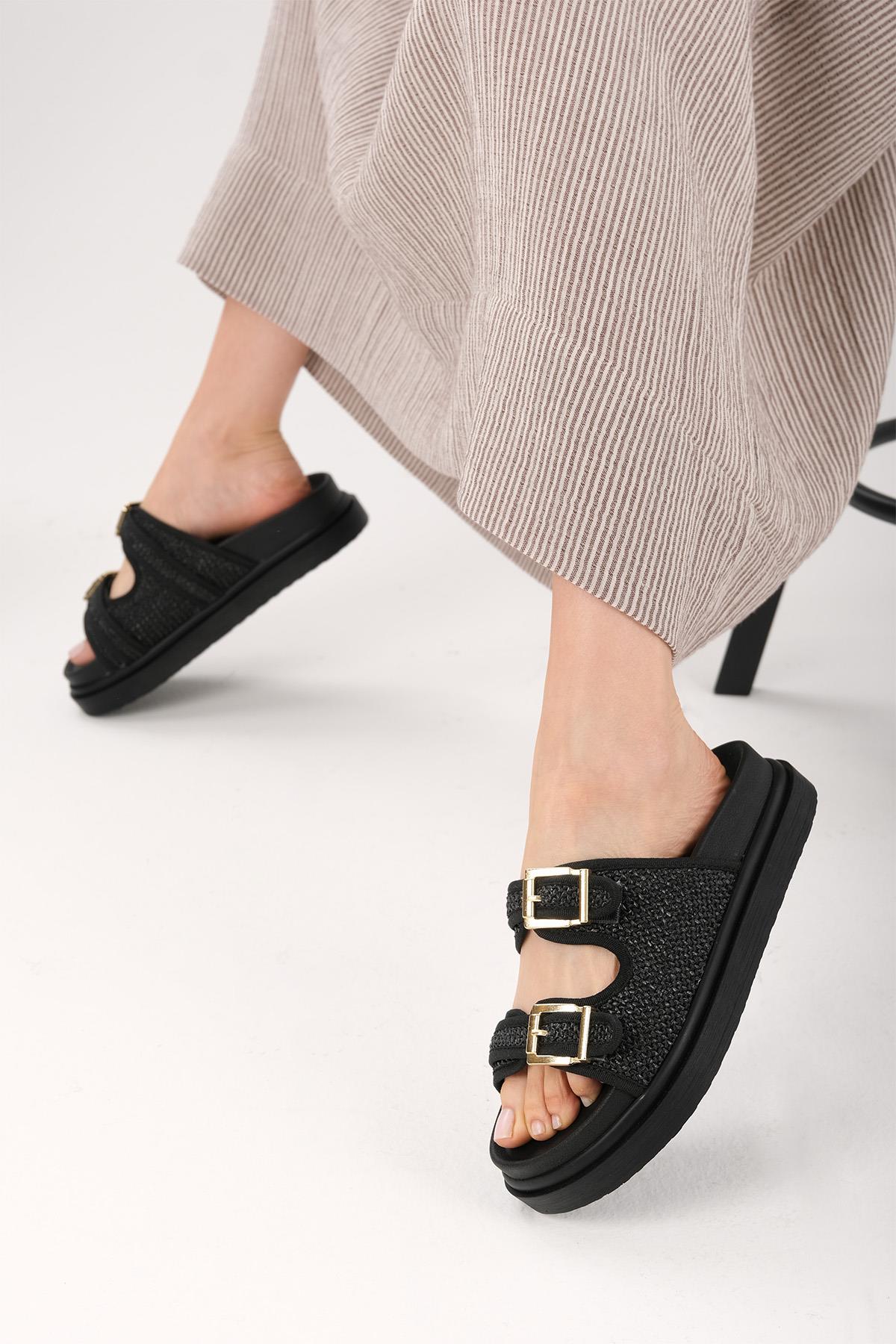 Adara Siyah Renk Hasır Çift Tokalı Terlik