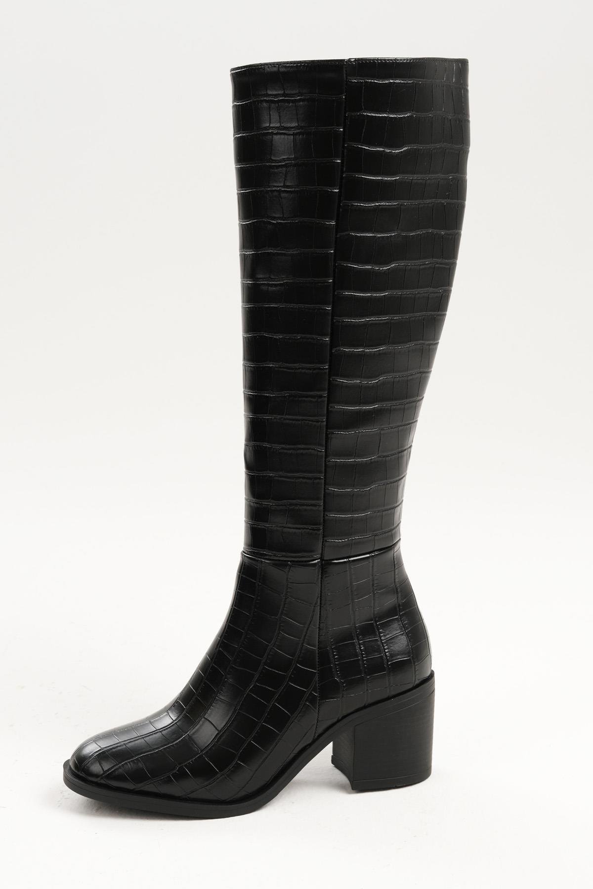 Albertine Siyah Renk Kalın Topuklu Fermuarlı Çizme