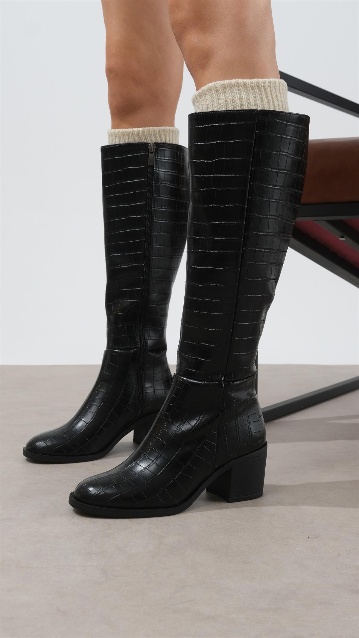 Albertine Siyah Renk Krokodil Desenli Kalın Topuklu Fermuarlı Çizme